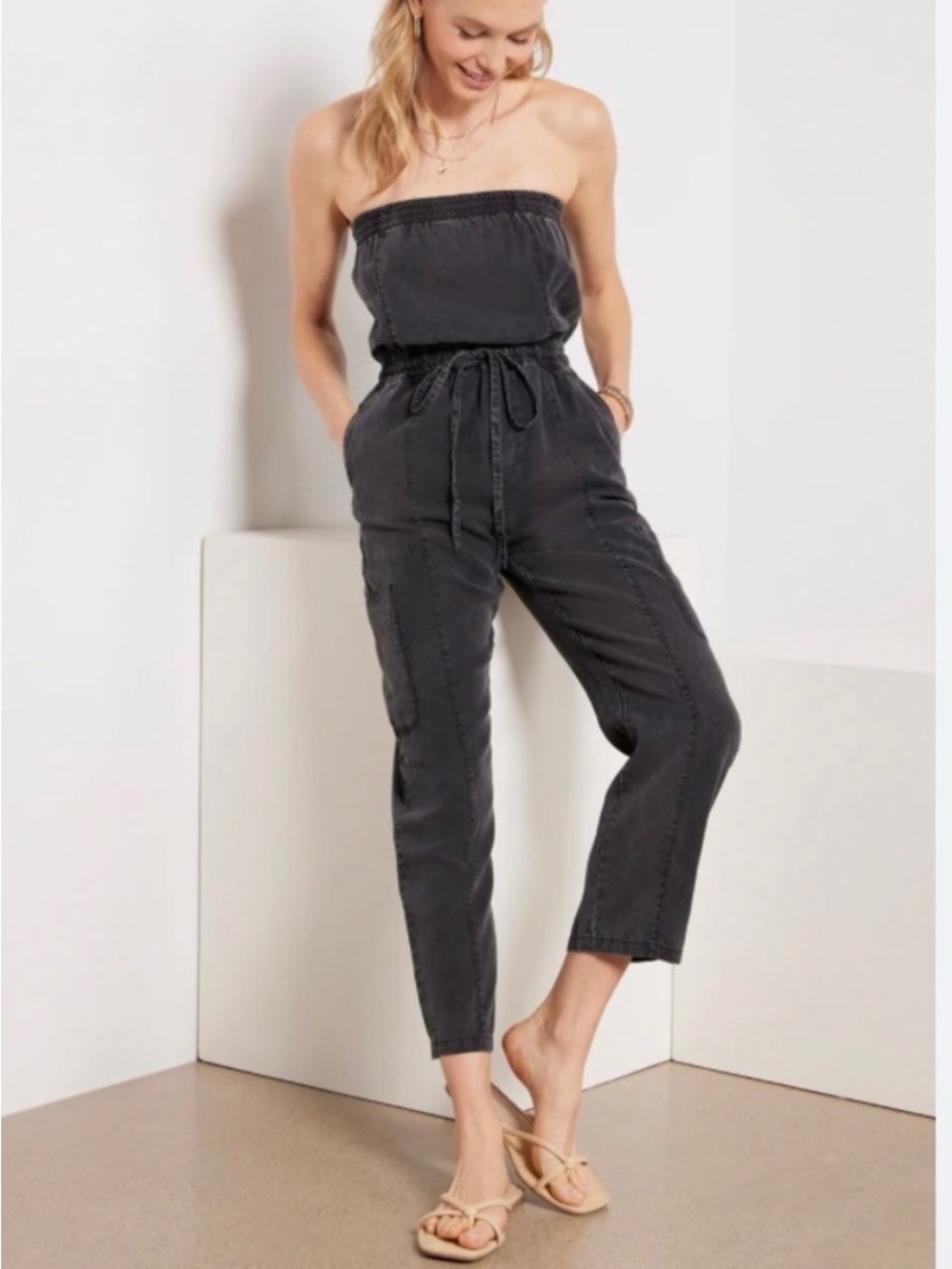 Evereve Emery Cargo Black Strapless Jumpsuit Size XL